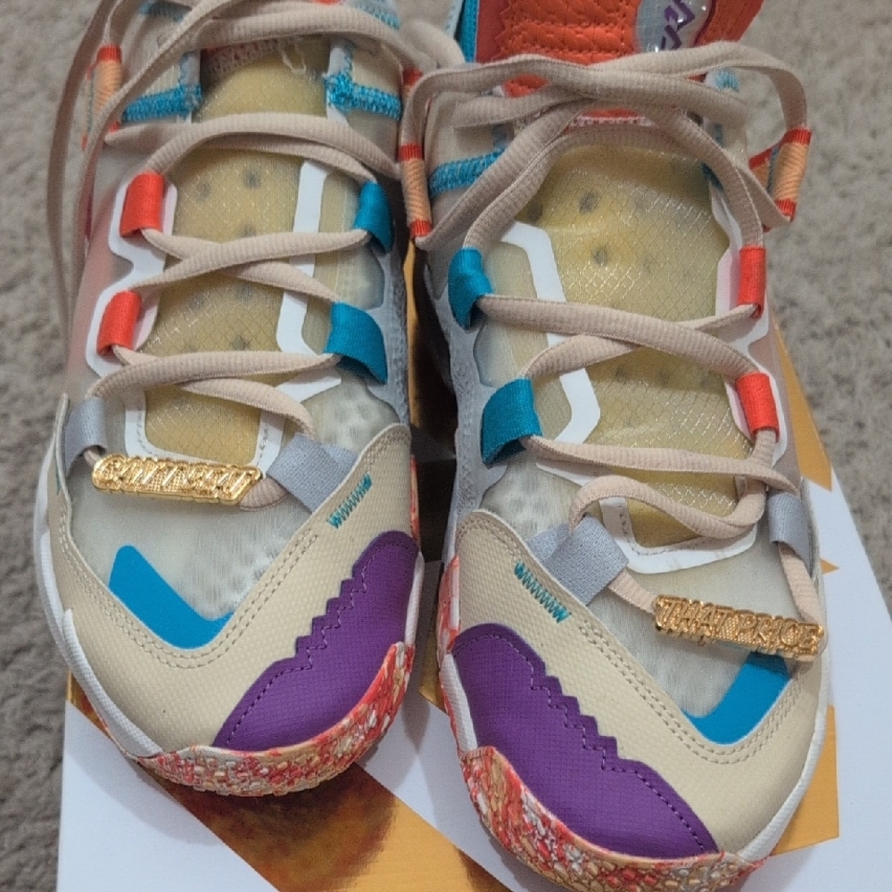 Jordan Multicolor Athletic Shoes - Picture 10 of 10